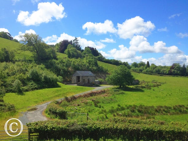 Detached, private and welcoming accommodation in Mid Wales