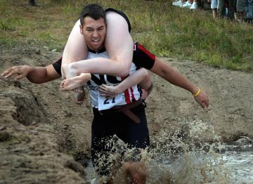  The Wife Carrying competition at the World Alternative games