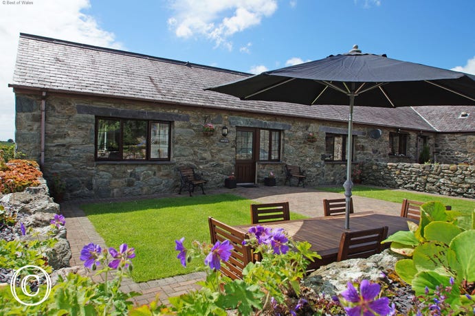 Anglesey self catering cottage offering disabled friendly holidays